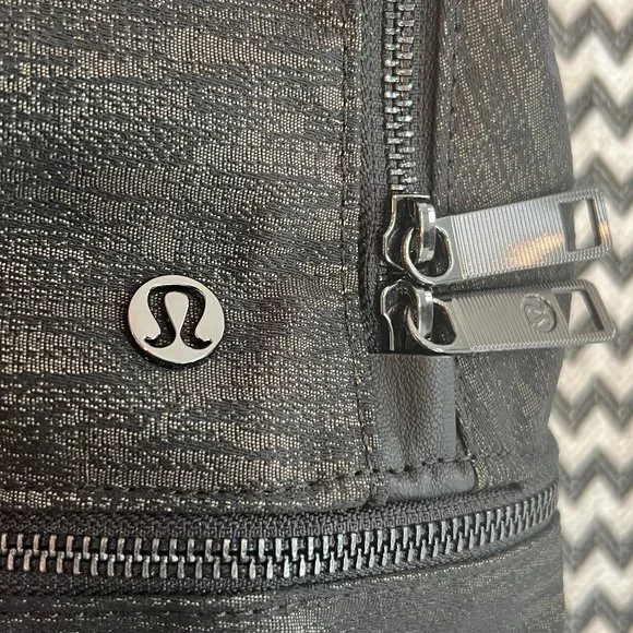 NWT Aqueous Ikat Jacquard Highlander lululemon City  display picture 1